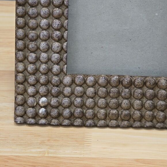 SIXTREES Metal Picture Frame 3D Bubbles for 4x6 Photo - Picture 3 of 10
